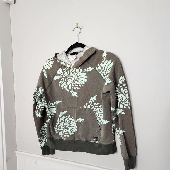 PATAGONIA Green Floral Hoodie Sweatshirt - Picture 1 of 5